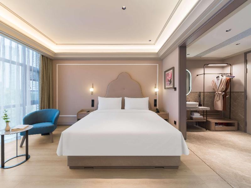 Mercure Shanghai Xuhui Caohejing image