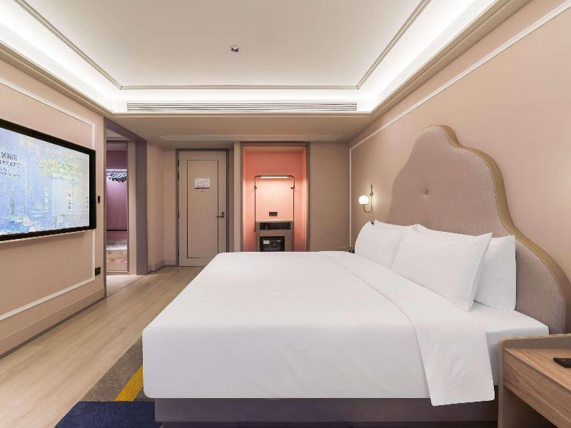 Mercure Shanghai Xuhui Caohejing image