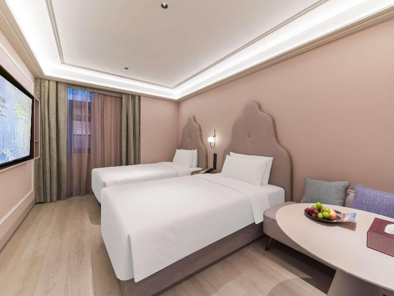 Mercure Shanghai Xuhui Caohejing image