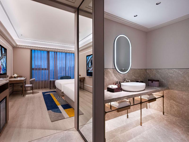 Mercure Hangzhou Wenyi Road image