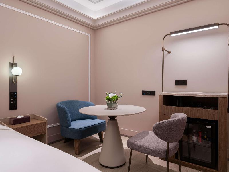 Mercure Hangzhou Wenyi Road image