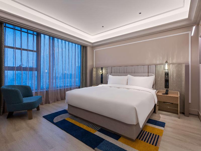 Mercure Hangzhou Wenyi Road image