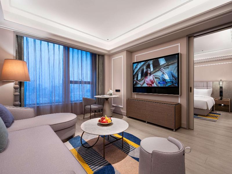 Mercure Hangzhou Wenyi Road image