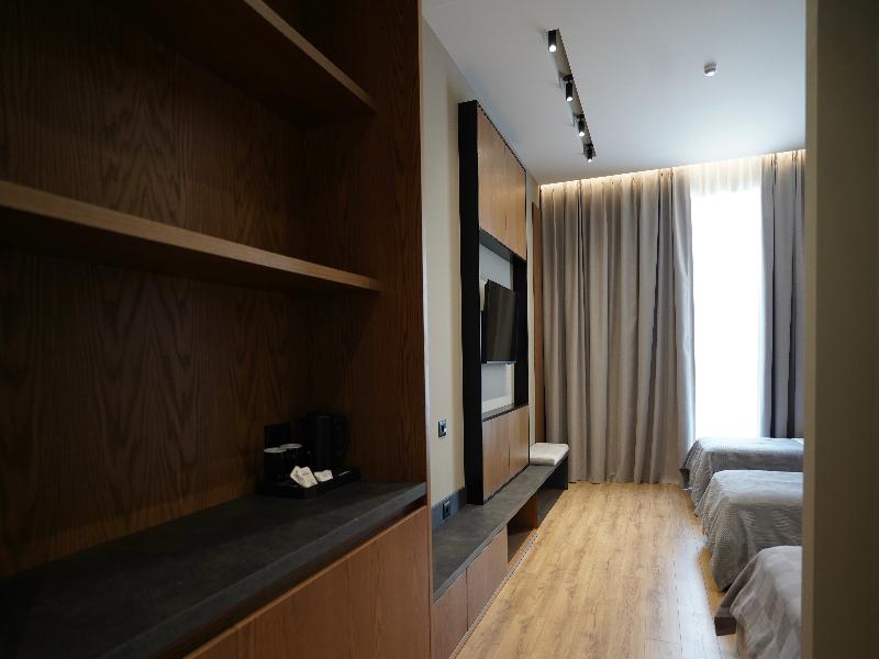 Lord Hotel image