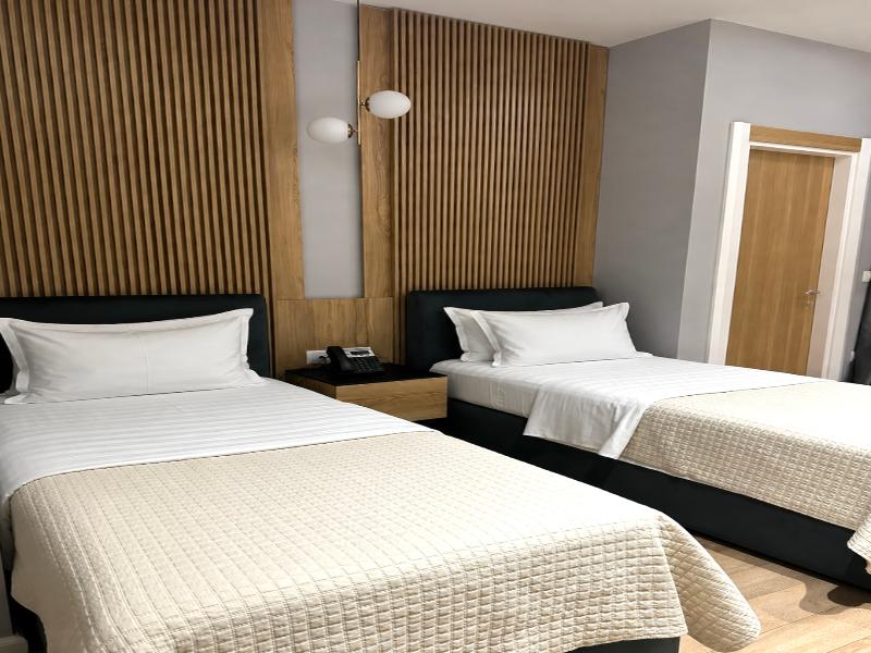 Lord Hotel image