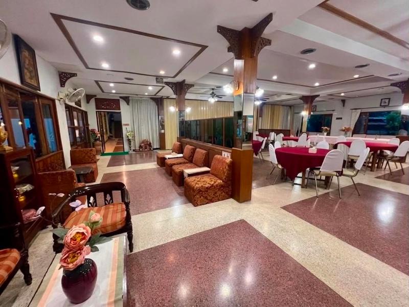 Chiangdaoinn Hotel image