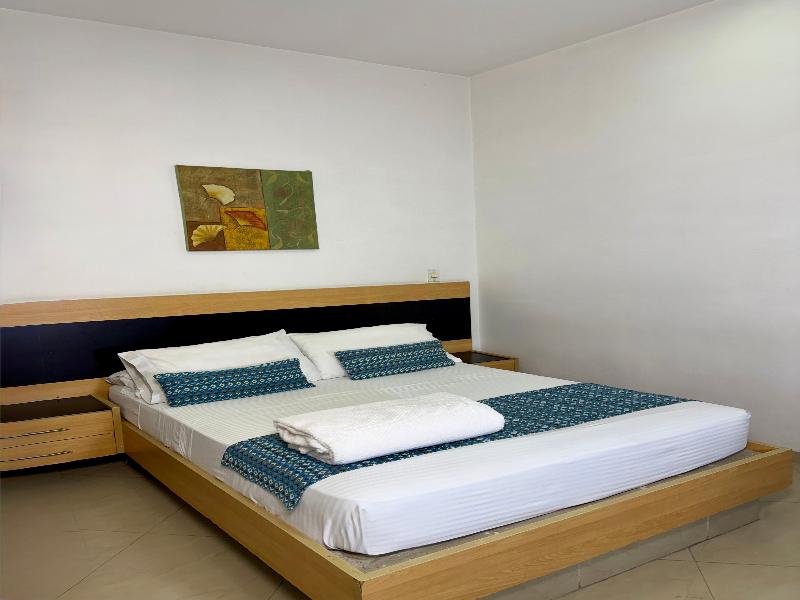 Living Montes image