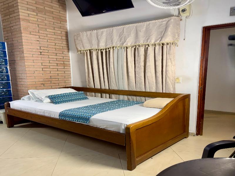 Living Montes image