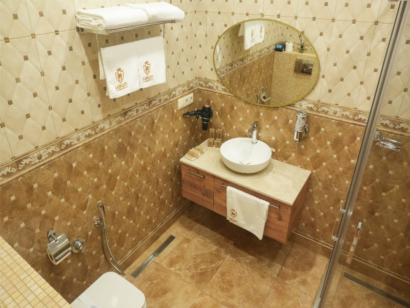 Lamassu Luxury Suites Batumi image