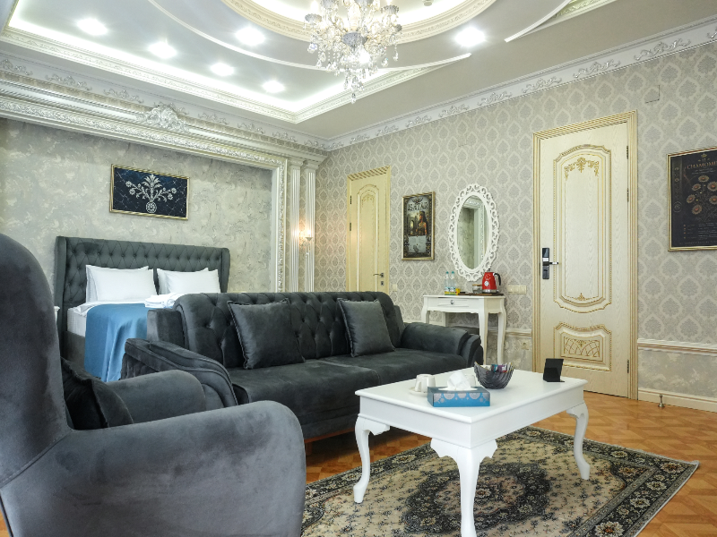 Lamassu Luxury Suites Batumi image
