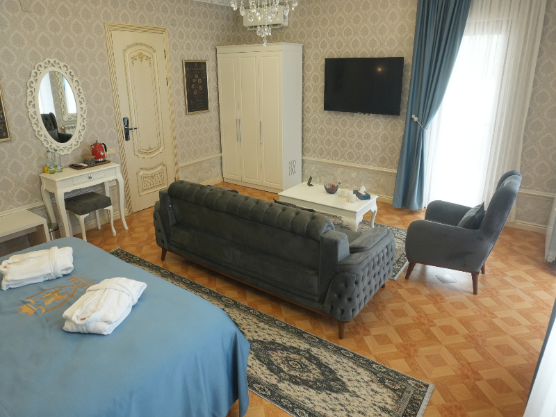 Lamassu Luxury Suites Batumi image