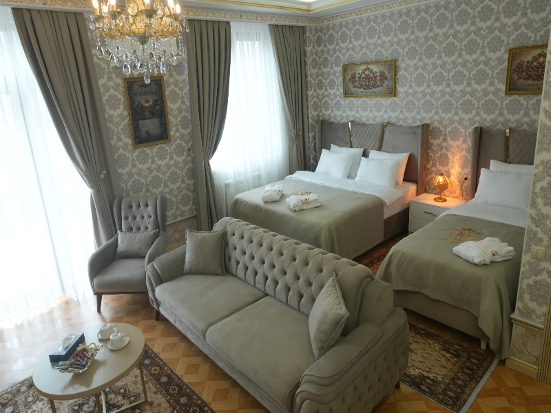 Lamassu Luxury Suites Batumi image