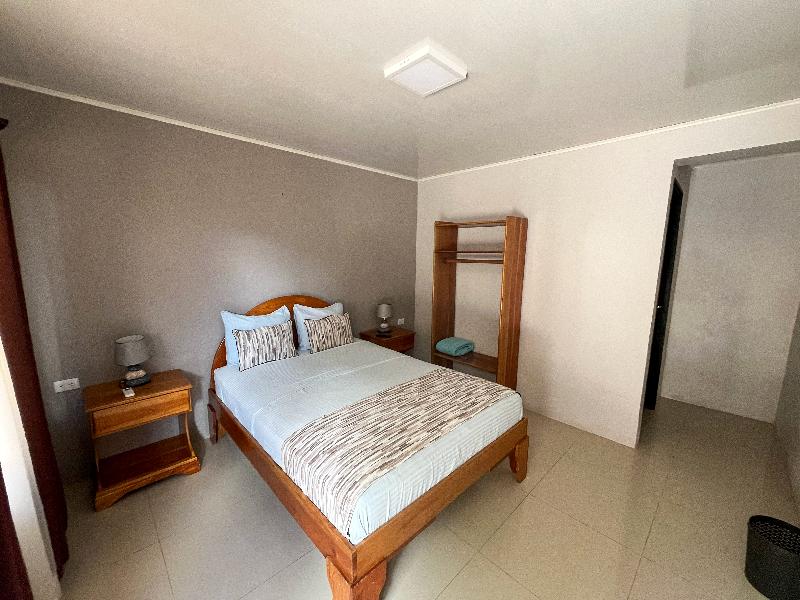 Solar La Fortuna Hotel & Lounge image