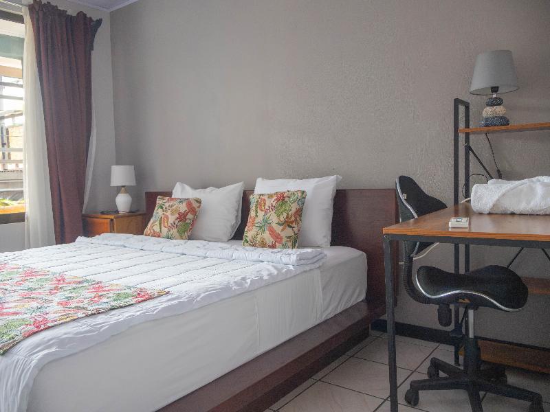 Solar La Fortuna Hotel & Lounge image