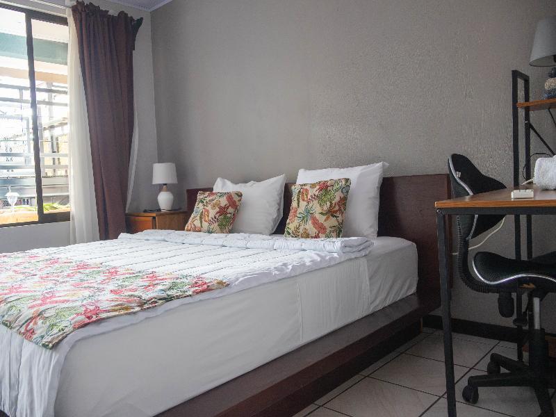 Solar La Fortuna Hotel & Lounge image