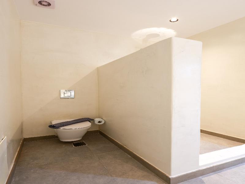 Gold Diamond Luxury Suites gallery photo 10