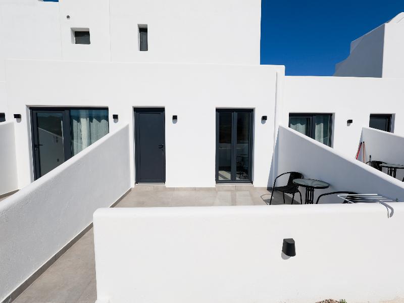 Gold Diamond Luxury Suites gallery photo 17