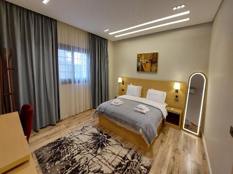 Mirage Taiaa Hotel Apartments image