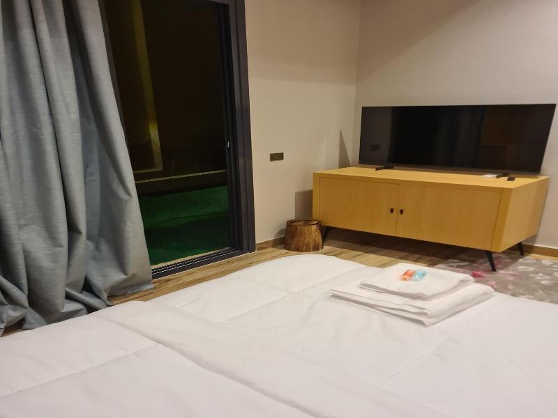 Mirage Taiaa Hotel Apartments image