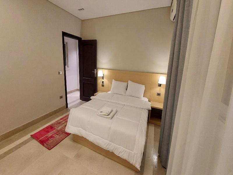 Mirage Taiaa Hotel Apartments image