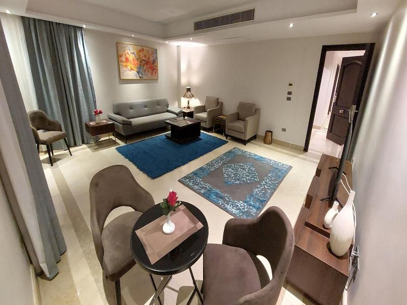 Mirage Taiaa Hotel Apartments image