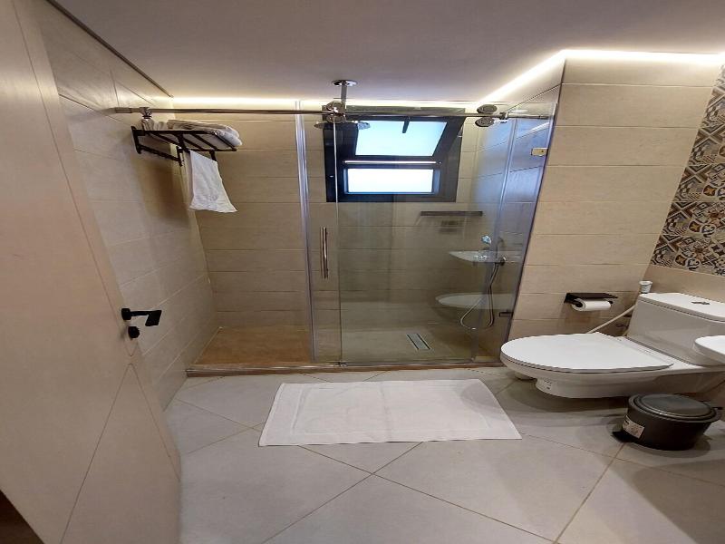 Mirage Taiaa Hotel Apartments image
