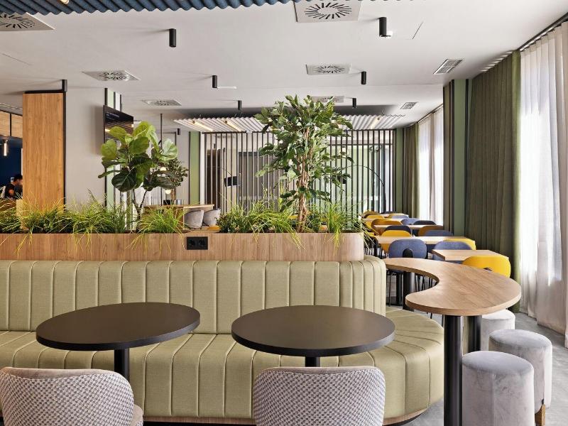 B&B Hotel Madrid San Fermin image