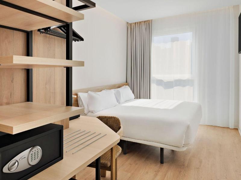 B&B Hotel Madrid San Fermin image