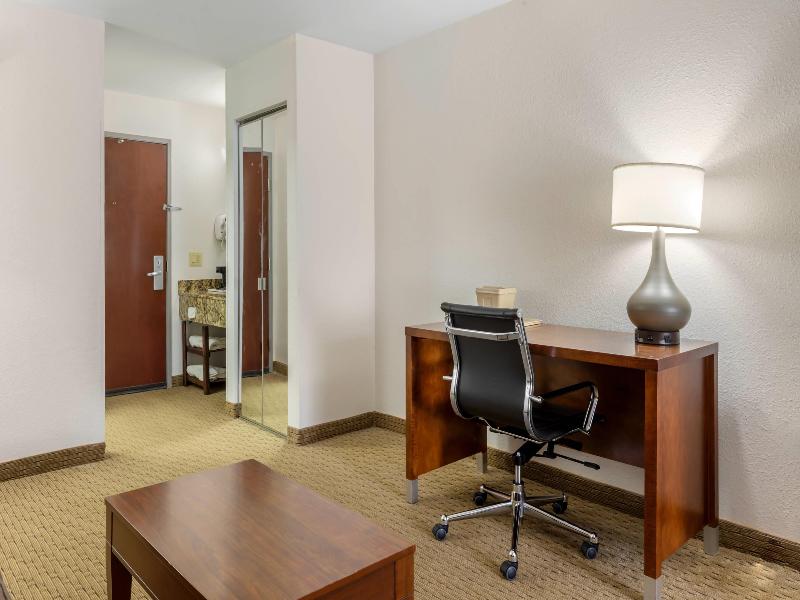 Comfort Inn Garner Clayton I-40 image