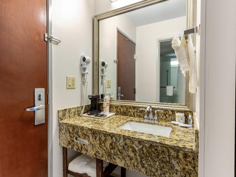 Comfort Inn Garner Clayton I-40 image