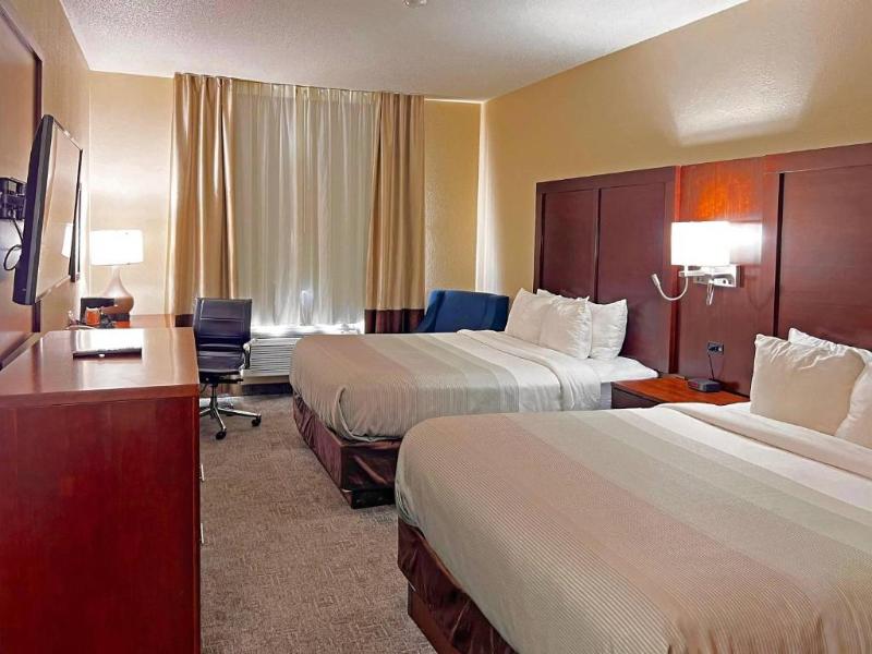 Quality Inn & Suites Green Bay - Ashwaubenon image