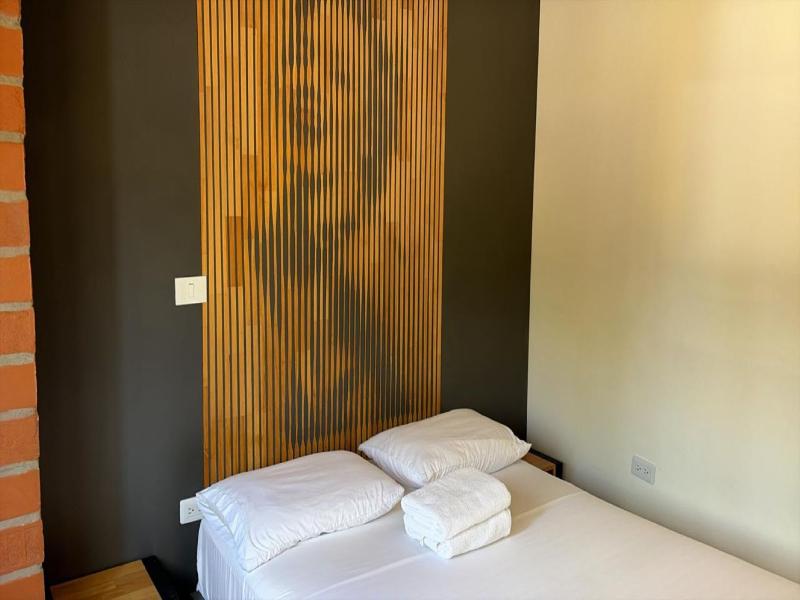 Hotel Kalifornia image