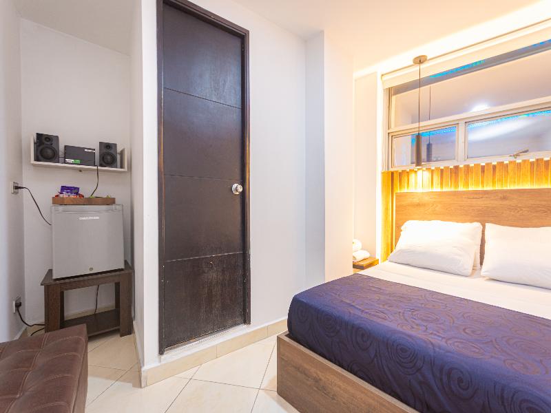 Hotel Los Angeles Bello image