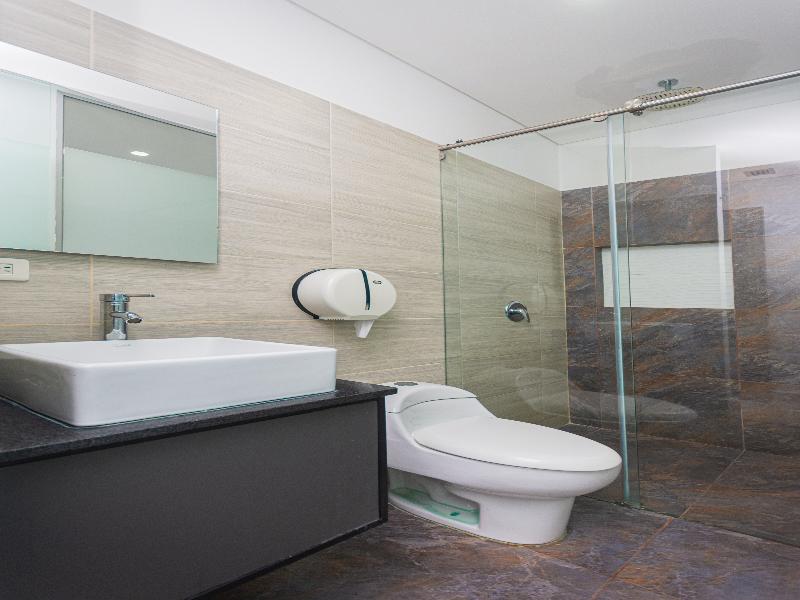 Hotel Piso 12 image