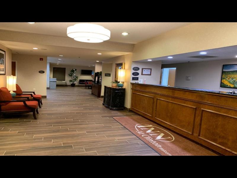 Inn At Clinton
