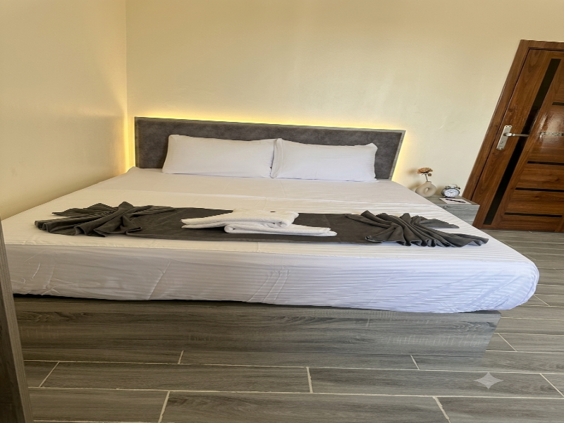 Vista Pyramids Boutique Hotel image