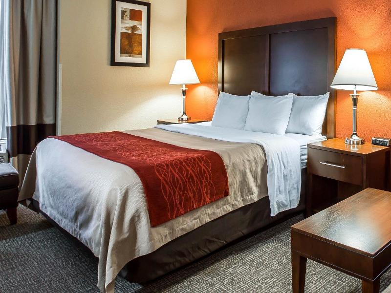 Comfort Inn near Great Smoky Mountain NP image