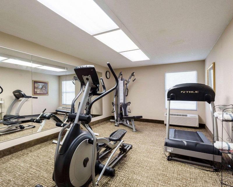 Quality Inn Olive Branch - Memphis South image