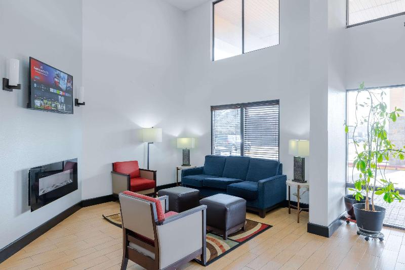 Quality Inn Olive Branch - Memphis South image