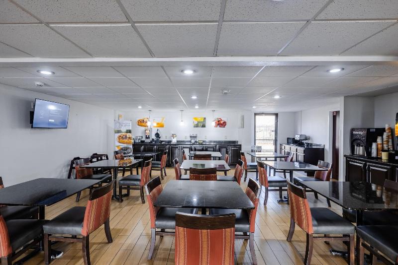 Quality Inn Olive Branch - Memphis South image