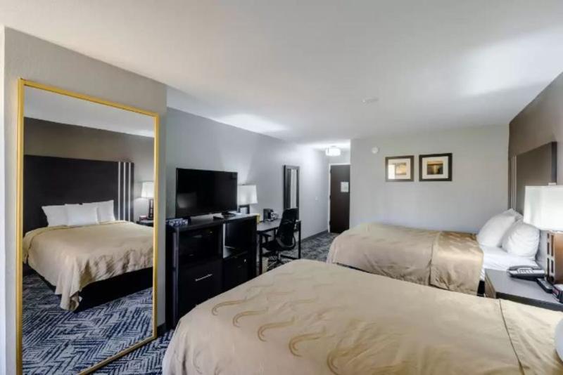 Quality Inn Olive Branch - Memphis South image