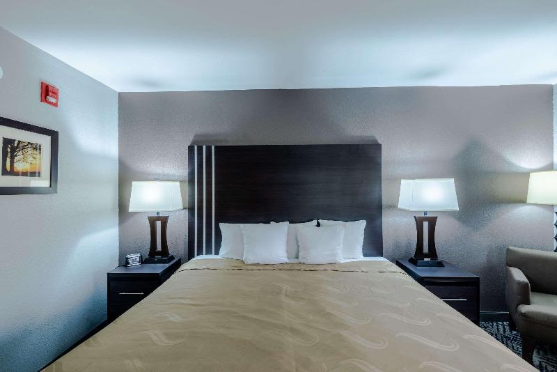 Quality Inn Olive Branch - Memphis South image