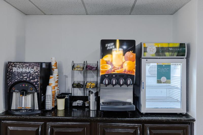 Quality Inn Olive Branch - Memphis South image