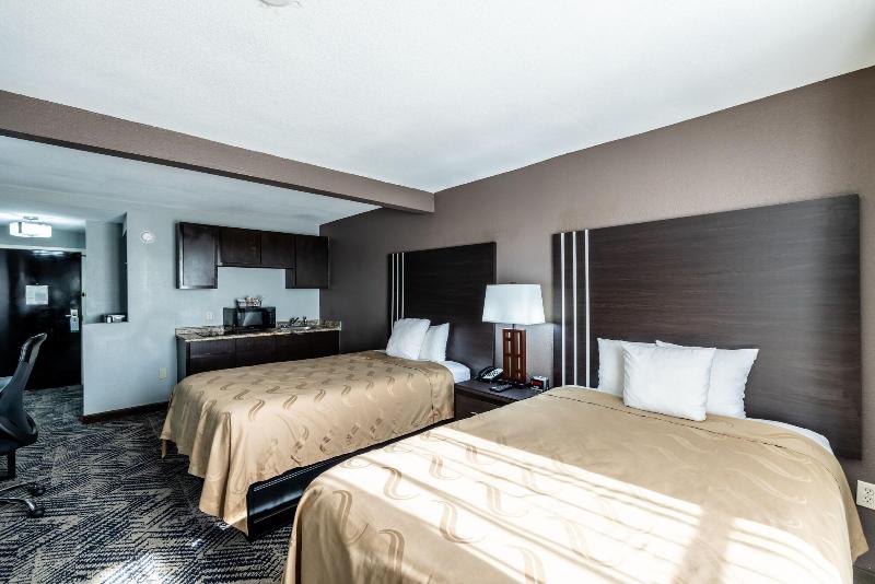 Quality Inn Olive Branch - Memphis South image