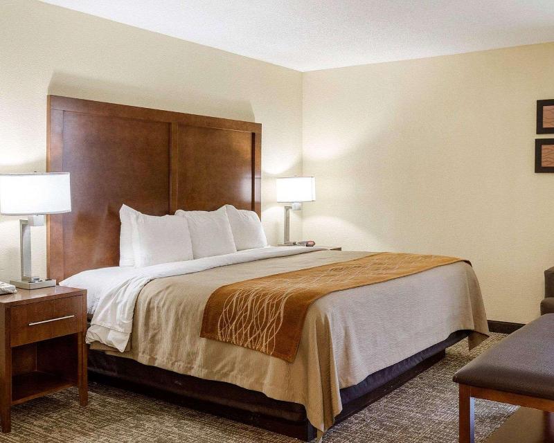 Quality Inn Olive Branch - Memphis South image