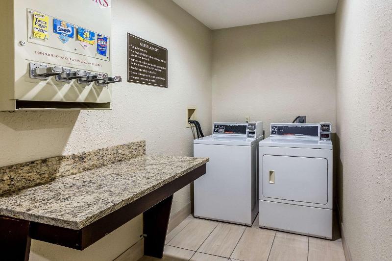 Comfort Inn Sault Ste Marie image