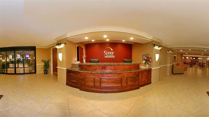 SLEEP INN AND SUITES EAST CHASE