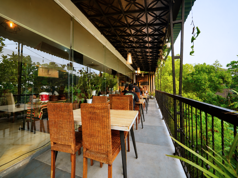 Ayra Hotel Airport Solo By Sinergi