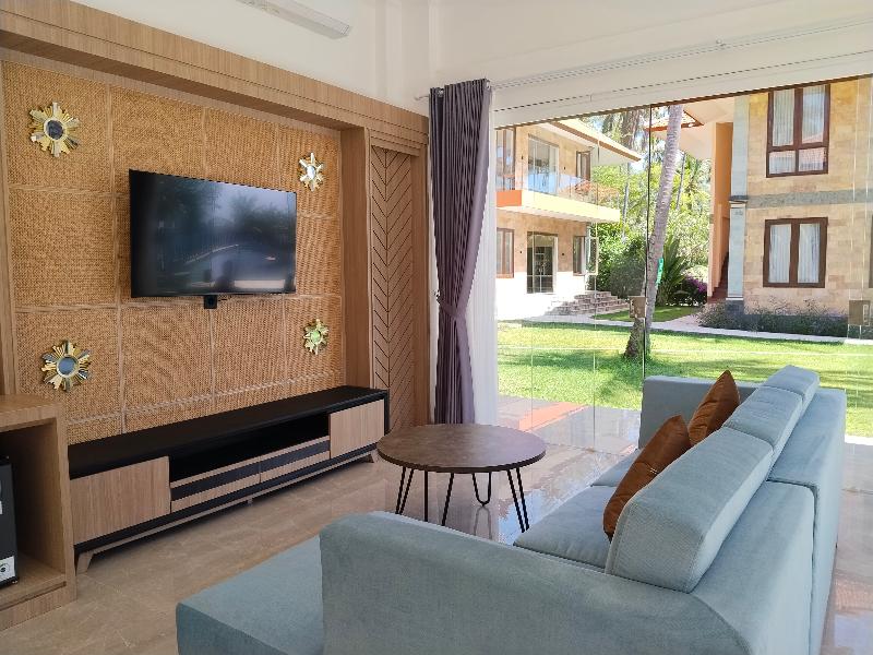 Scampi Indorus Resort image
