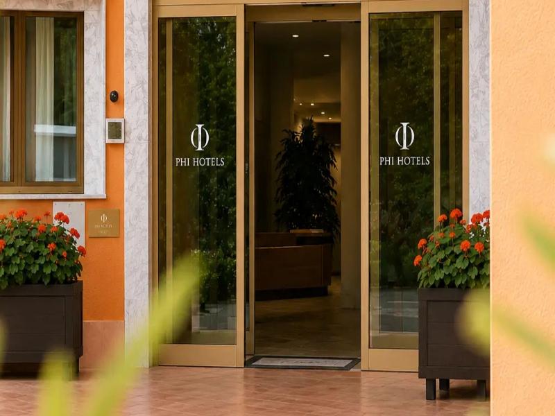 Phi Hotel Pianfei image